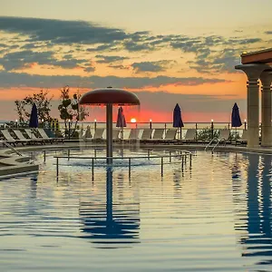 Hotel Astera & With Free Private Goudstrand