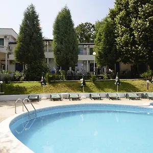 vizitați hotelul