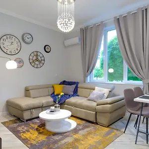 Apartment The Olive House Burgas